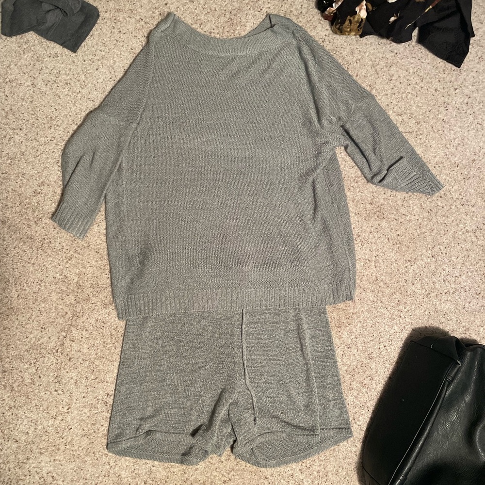 Cute 2 piece sweater set